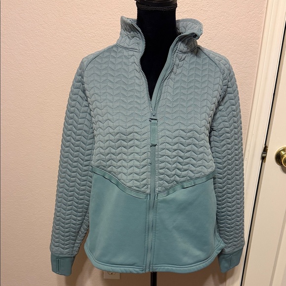 Avia Quilted Jacket in Teal Blue - Picture 3 of 10
